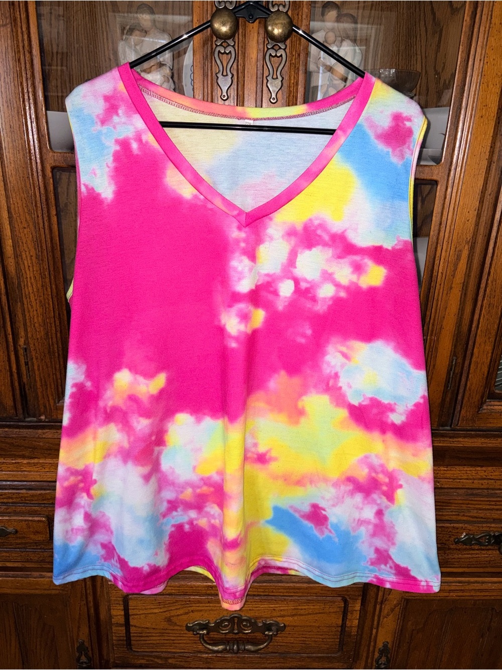 Amazon Women's Neon Pink Tie-Dye V-Neck Tank Top